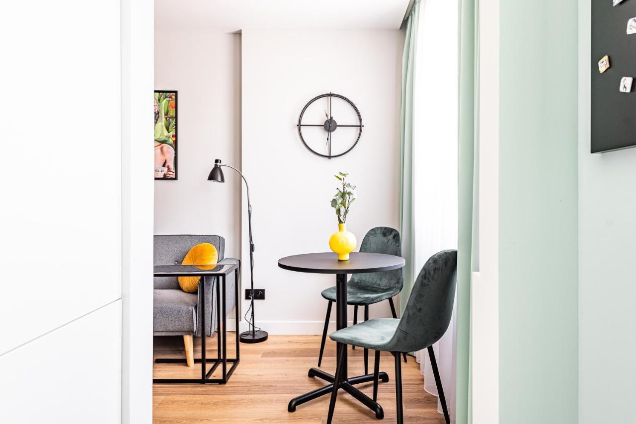 Apartment Frida Katowice Ligota Near Hospitals & Sum 외부 사진